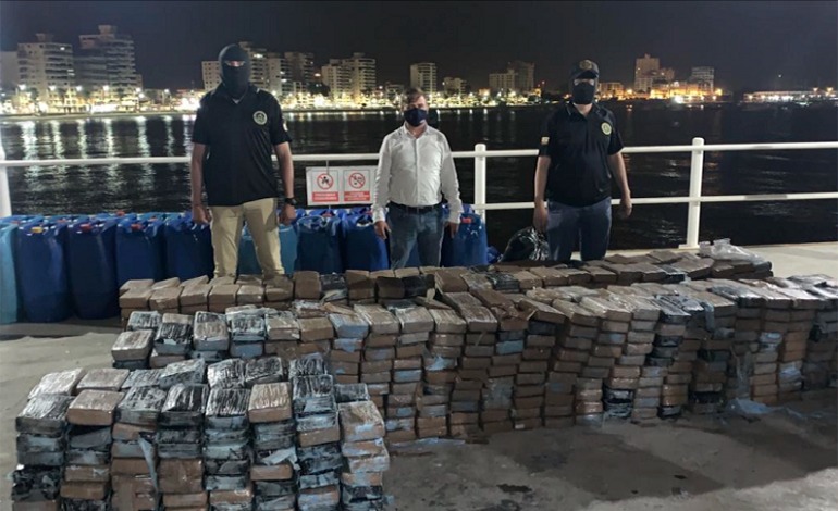 Países Bajos confisca E96 a&nbsp;“narco”