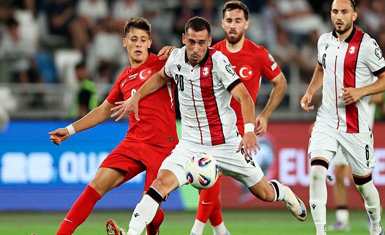 España desata una tormenta en Konya: Merino firma&nbsp;triplete