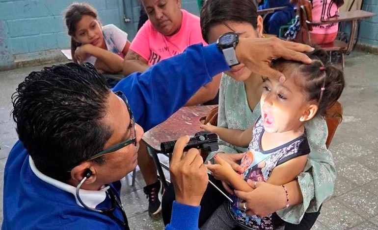 Candidato a designado lleva brigadas médicas a la colonia&nbsp;Arcieri