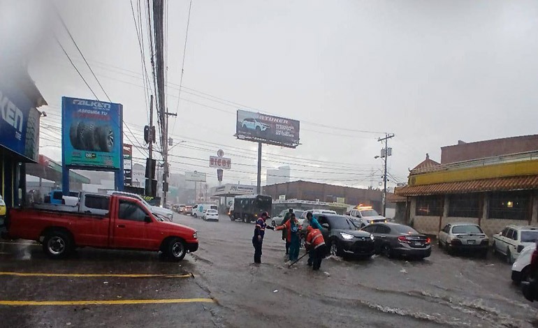 AMDC activa emergencias en 5 puntos&nbsp;críticos