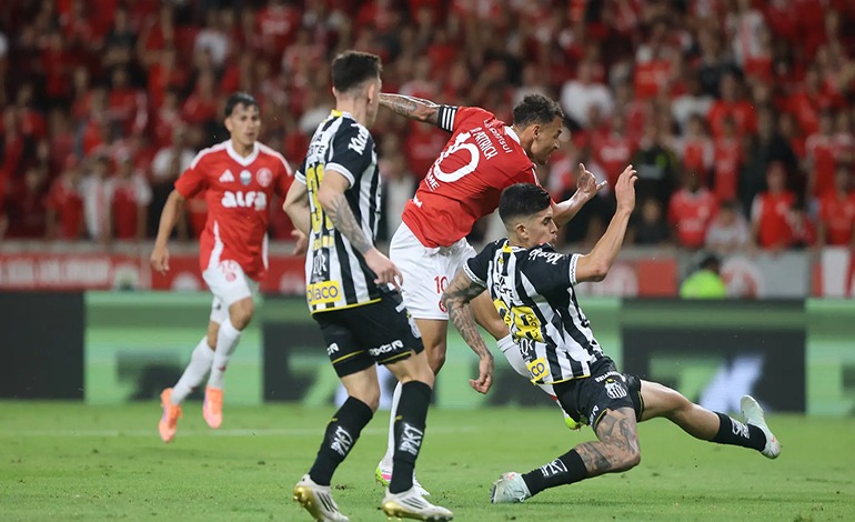 Santos empata con Internacional y sigue en zona de&nbsp;descenso