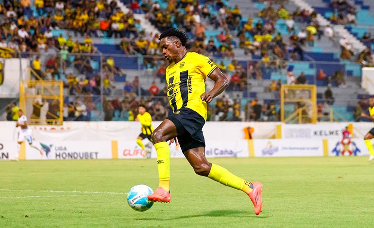 Pitó la “Máquina” sobre los “Chafas” del&nbsp;Génesis