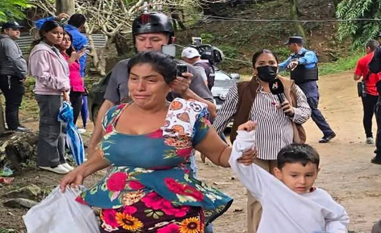 Violento desalojo de pobladores en la colonia El Palmar, en&nbsp;Cofradía
