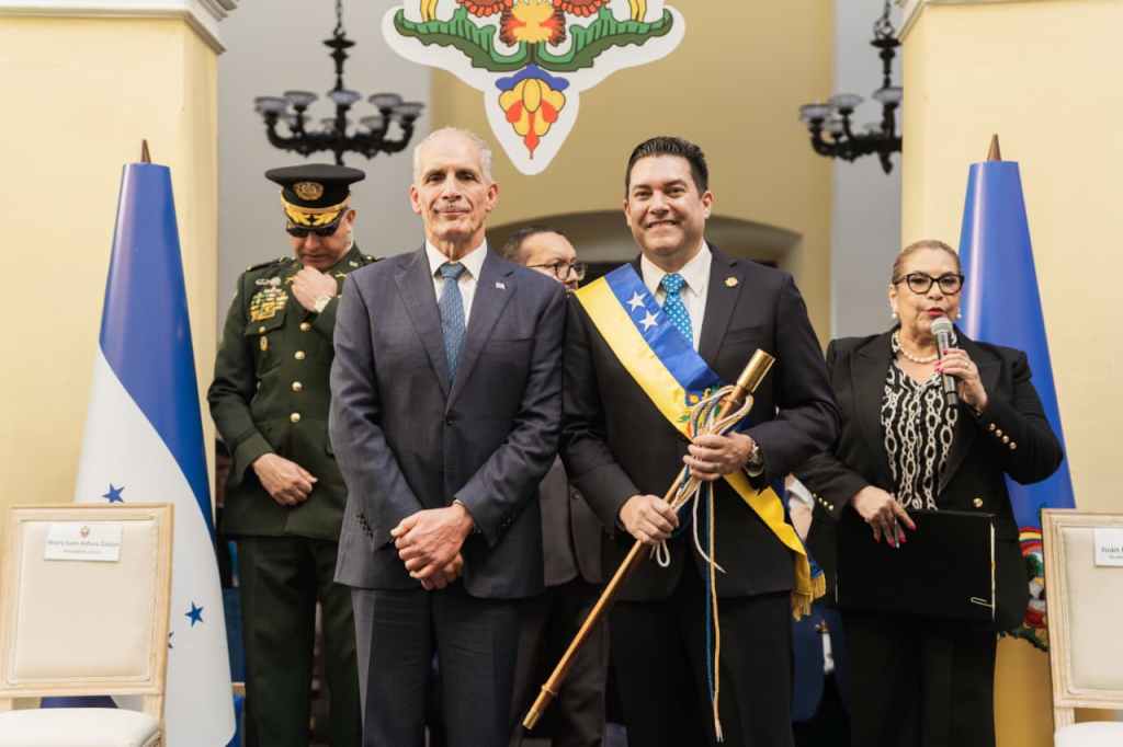 Juan Diego Zelaya asume la Alcaldía del Distrito Central y convoca a una etapa de unidad, trabajo y resultados por la&nbsp;capital.