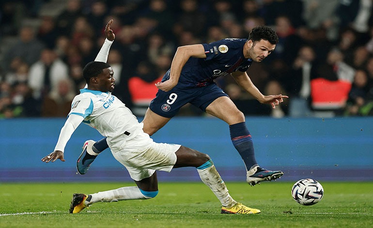 El París SG sostuvo el liderato tras golear al&nbsp;Marsella