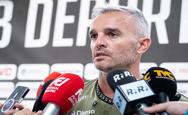 Pablo Lavallén carga contra los&nbsp;árbitros