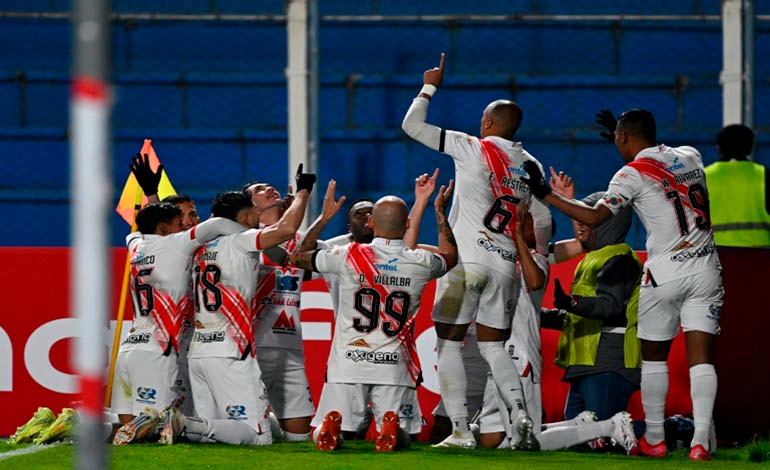 El Botafogo cayó en su visita al boliviano Nacional&nbsp;Potosí}