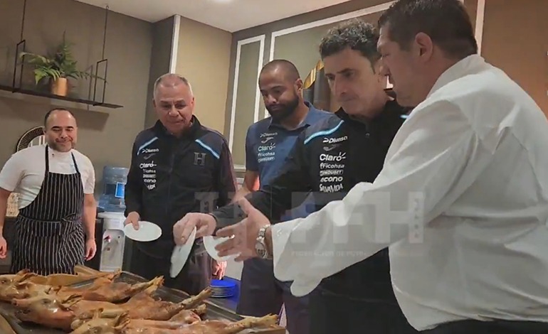 Pierde la dieta la selección con cochinillo de Segovia