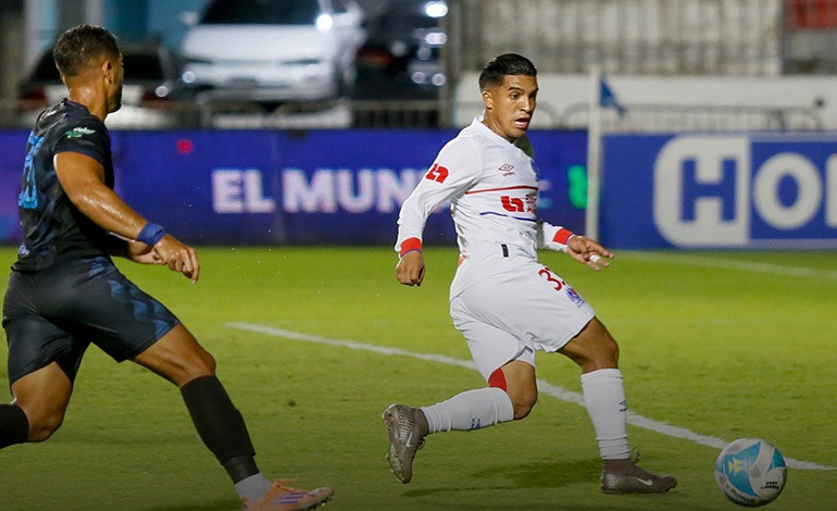  Olimpia remonta y vence a la&nbsp;“jaiba”