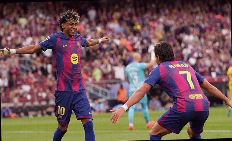 Barcelona arrasa en el derbi: Ferran Torres y compañía hunden al Espanyol