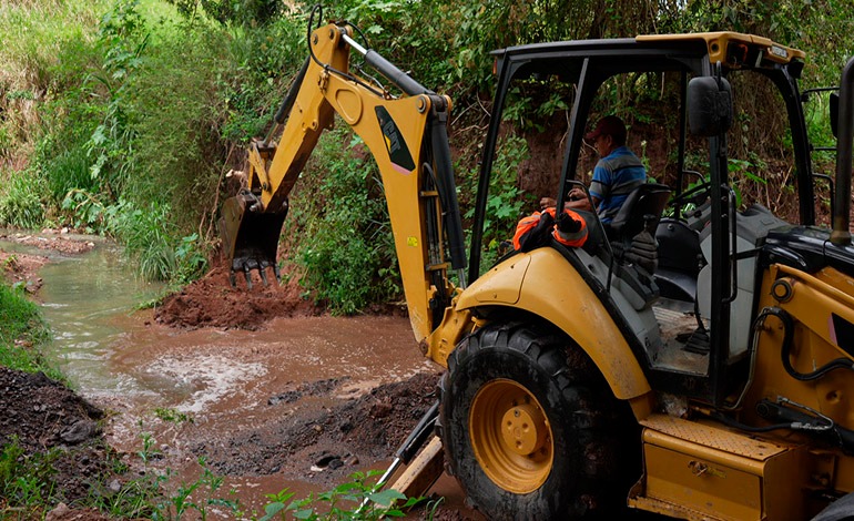 Dragan La Orejona para evitar&nbsp;inundaciones
