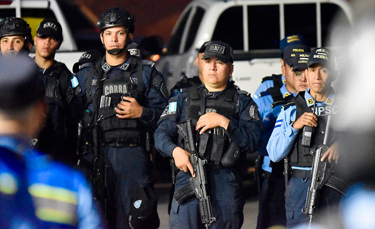 Con apoyo del FBI, a intervención 30 municipios