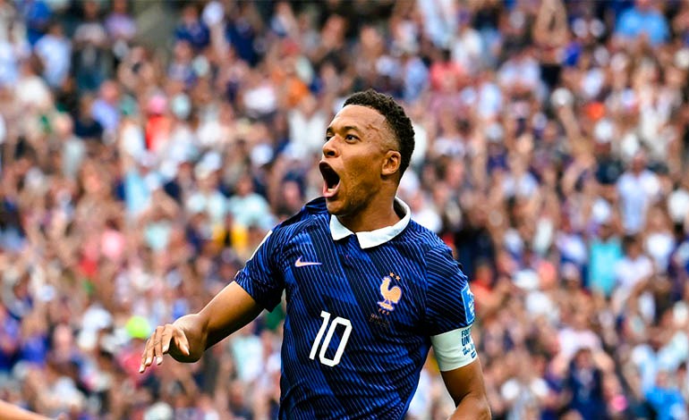 Ni la tormenta paró el doblete de&nbsp;Mbappé