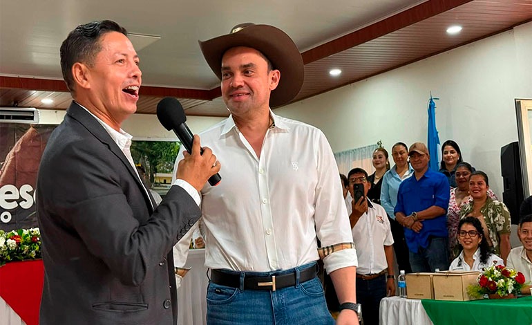 Presidente del CN: “No vamos a ver colores políticos para trabajar por los&nbsp;municipios”
