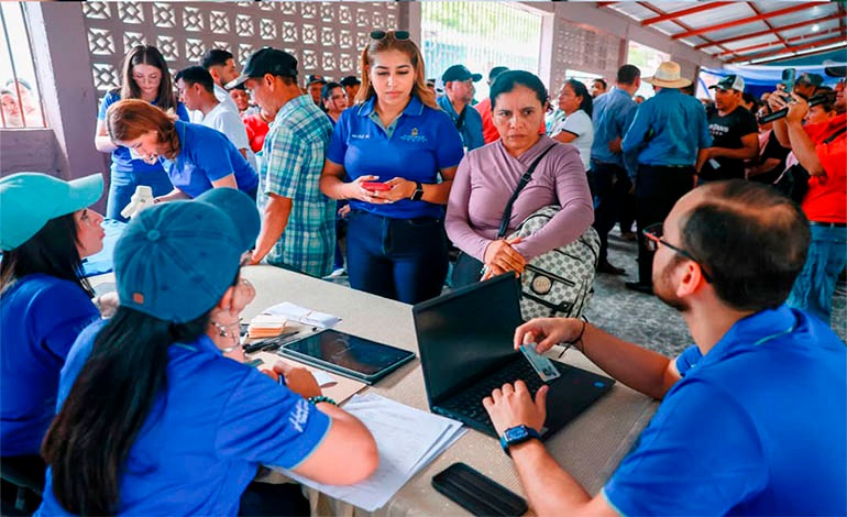 Sedesol, Banasupro y Copeco unen fuerzas para frenar el hambre en el corredor seco