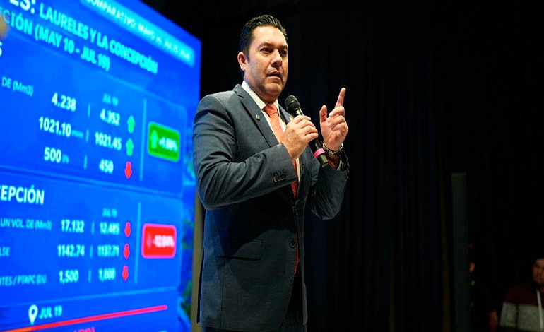 Alcalde expone ante ingenieros acciones para enfrentar la crisis&nbsp;hídrica