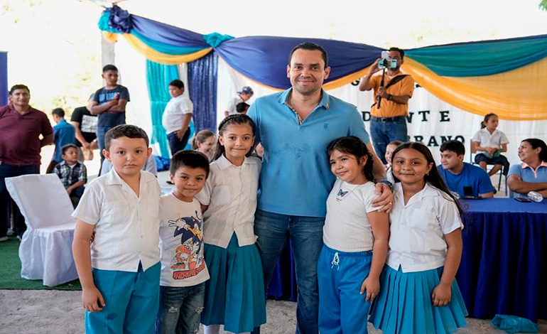 Congreso Nacional entrega 18 aires acondicionados a escuelas de 3 comunidades de&nbsp;Nacaome
