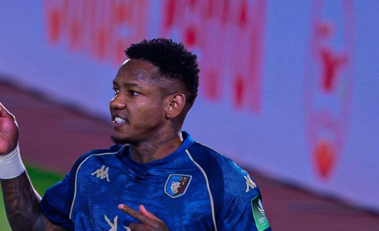 Romell Quioto se estrena con gol en su nueva aventura