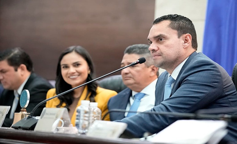CN mediará entre IHTT y transportistas agrícolas por plazos de permisos de&nbsp;operación