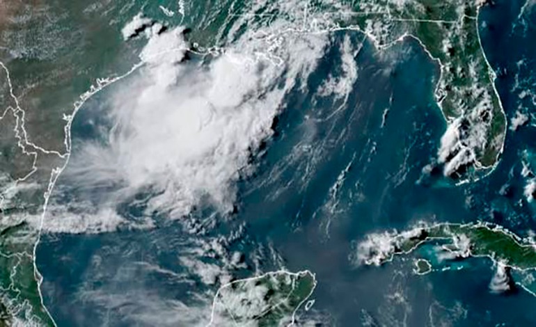 Dolly no se rinde: Amenaza cerca de&nbsp;Florida