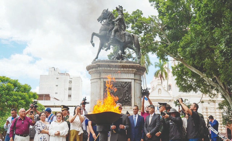 Antorcha de la Paz en el Parque Central
