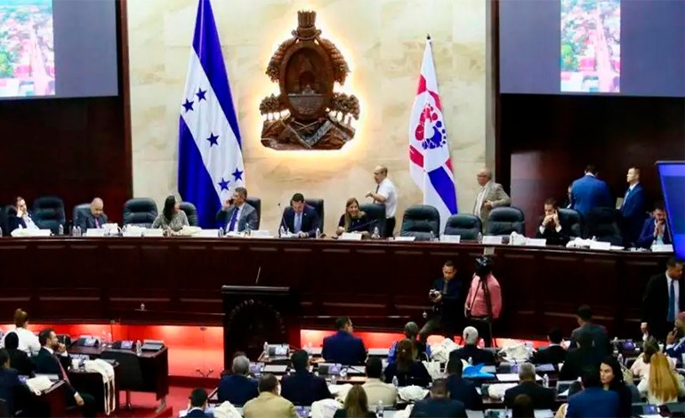 Histórico: el CN sale de la capital y sesionará por primera vez en&nbsp;Danlí